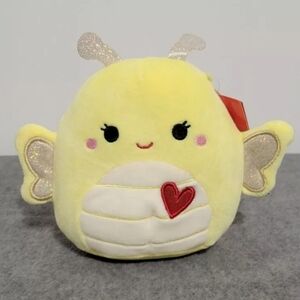 5" Nixie the Butterfly NWT Bug Insect Canada Exclusive Valentine's Squishmallow